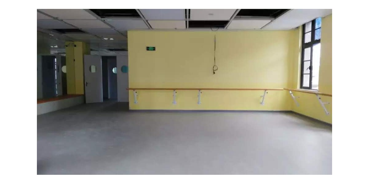 告别木地板：PVC舞蹈地板为舞者提供更安全的舞蹈环境
