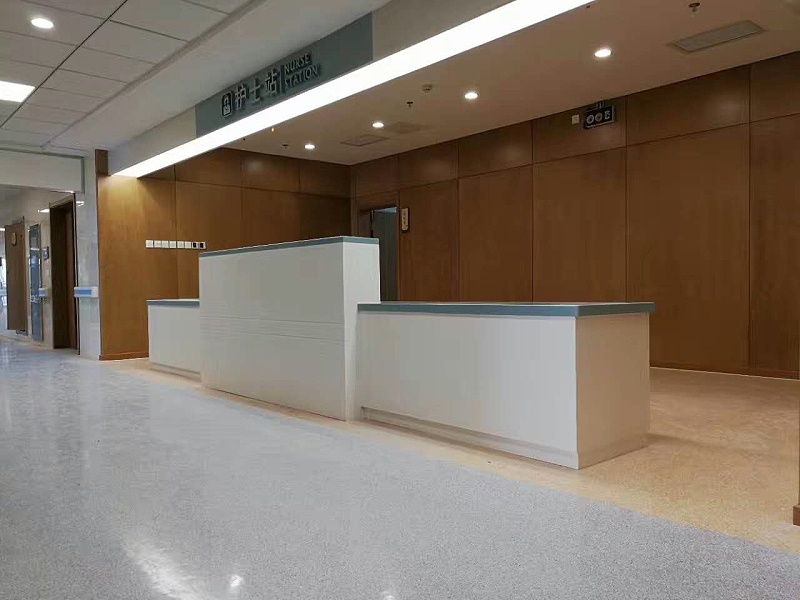 泰州市新中医院洁福地板同质透心系列铺设效果图1