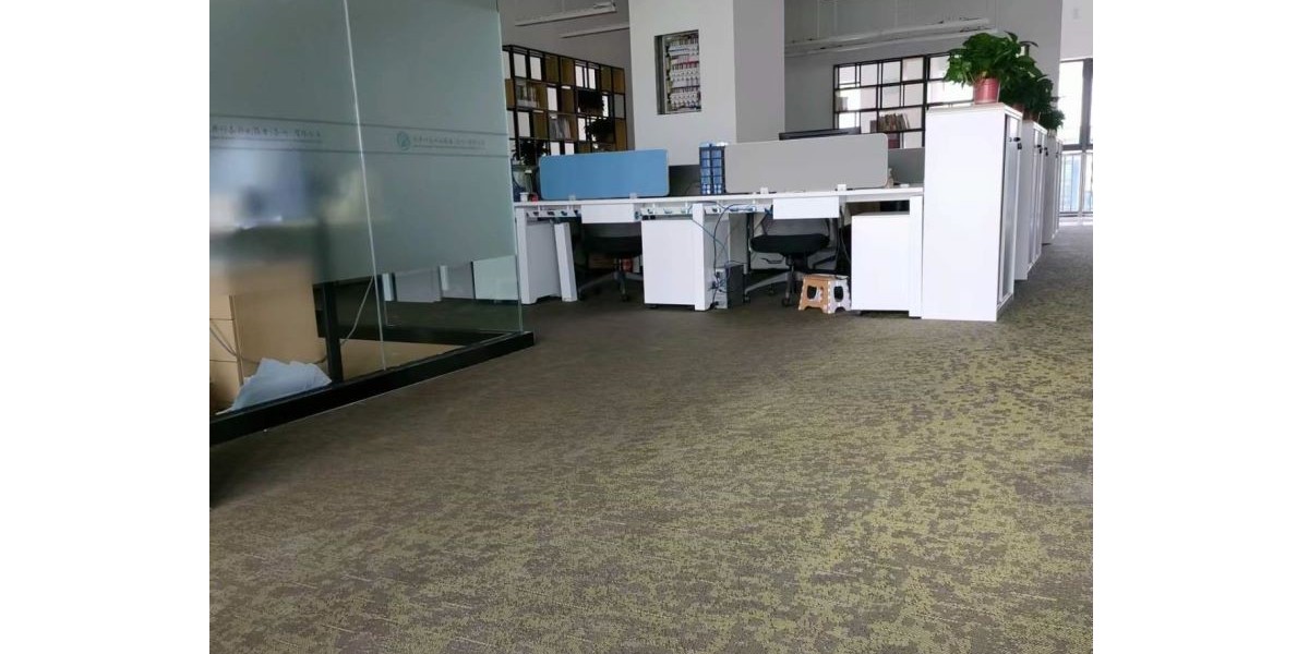 中崇信诺生物制药（泰州）有限公司编织纹PVC地板铺设案例